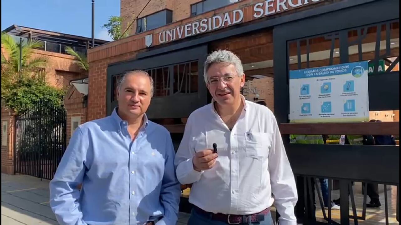 Enrique Gómez y Carlos Cuartas, del Movimiento de Salvación Nacional, ejercieron su derecho al voto- Foto: Prensa Enrique Gómez.