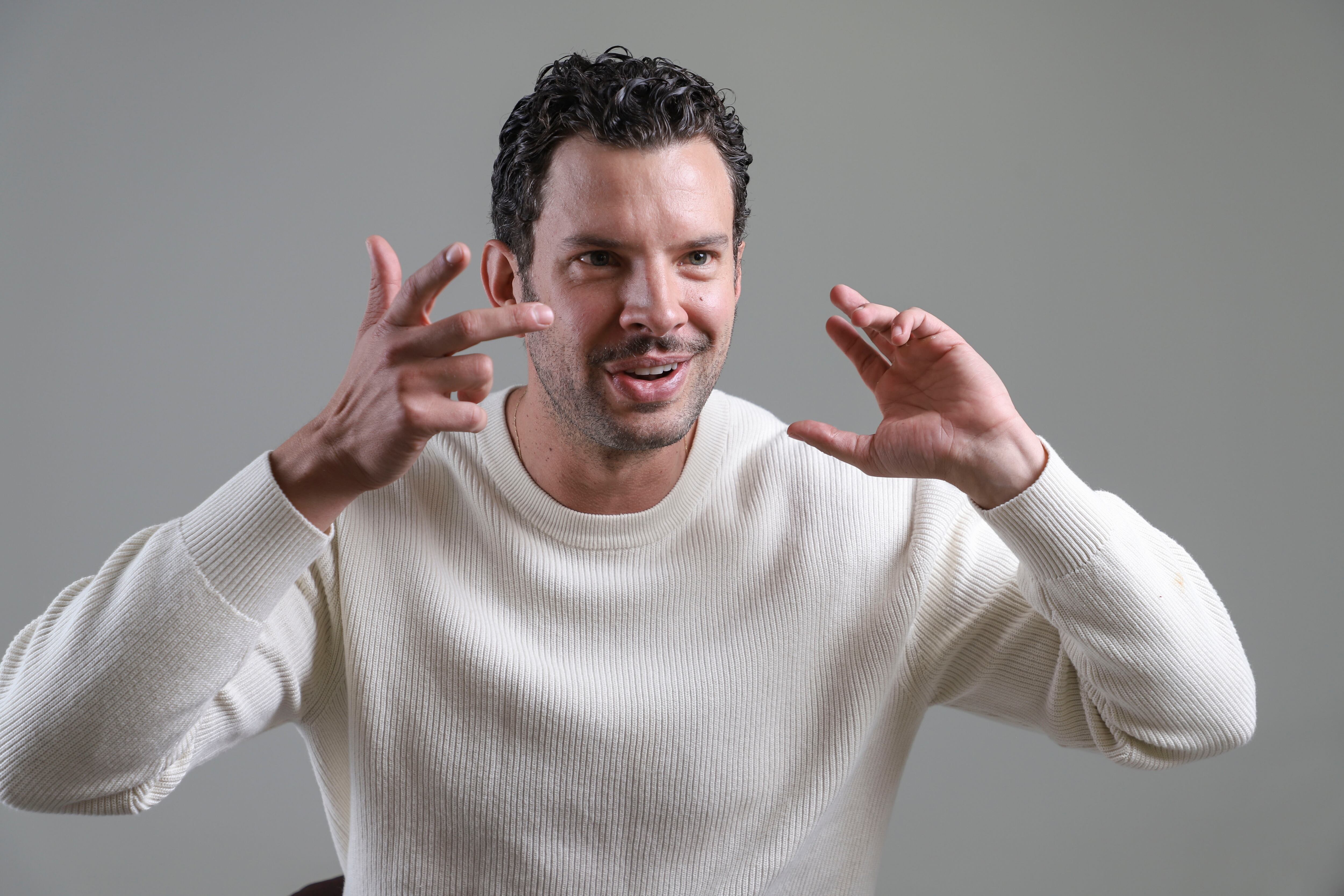 El actor samario Raúl Ocampo conversó con SEMANA sobre sus proyectos para 2026, el amor, el duelo, las críticas y su podcast.