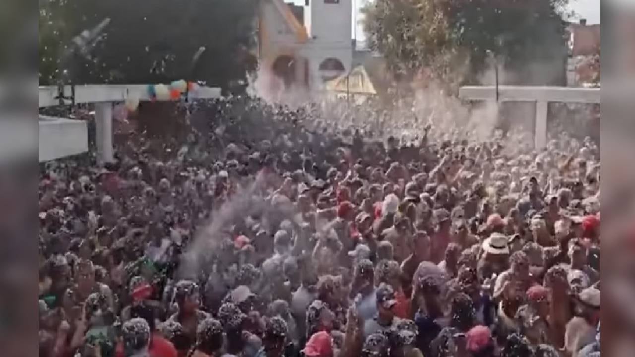 Cientos de personas celebraron las festividades en Isnos, Huila. Foto: Facebook Isnos Huila.