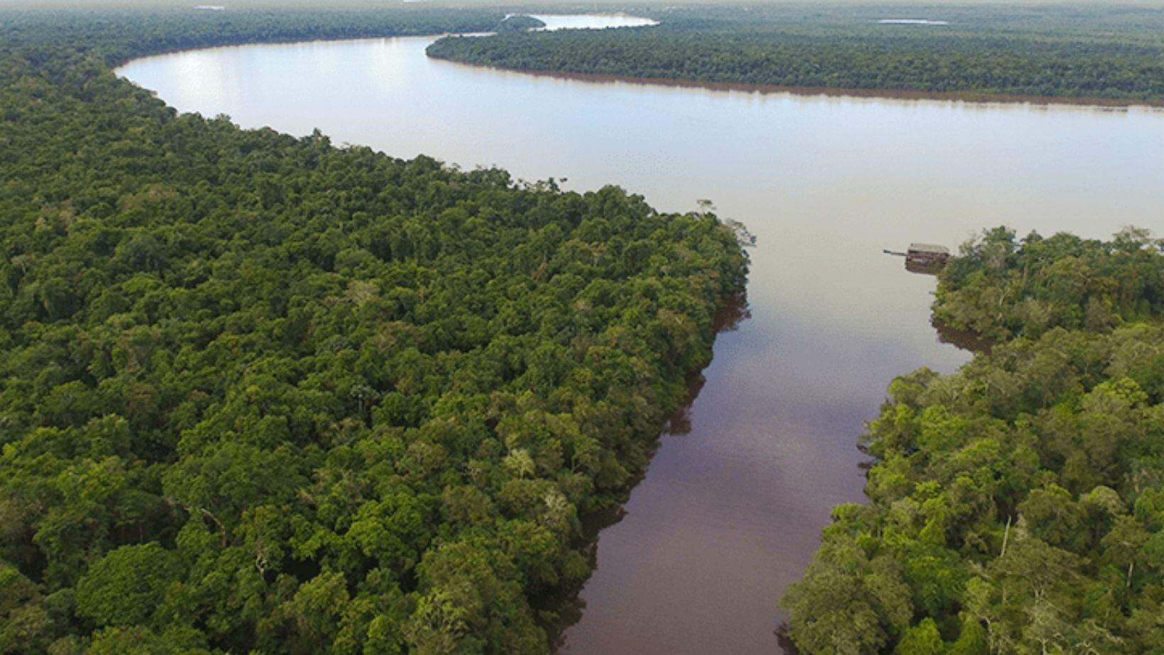 Cerro de Mavecure  desde donde podrá admirar la belleza hidrográfica del Guainía