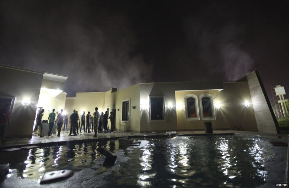 La película que encendió las protestas en Libia y Egipto fue producida en EE.UU. pero no está claro quién es el responsable de ella.
