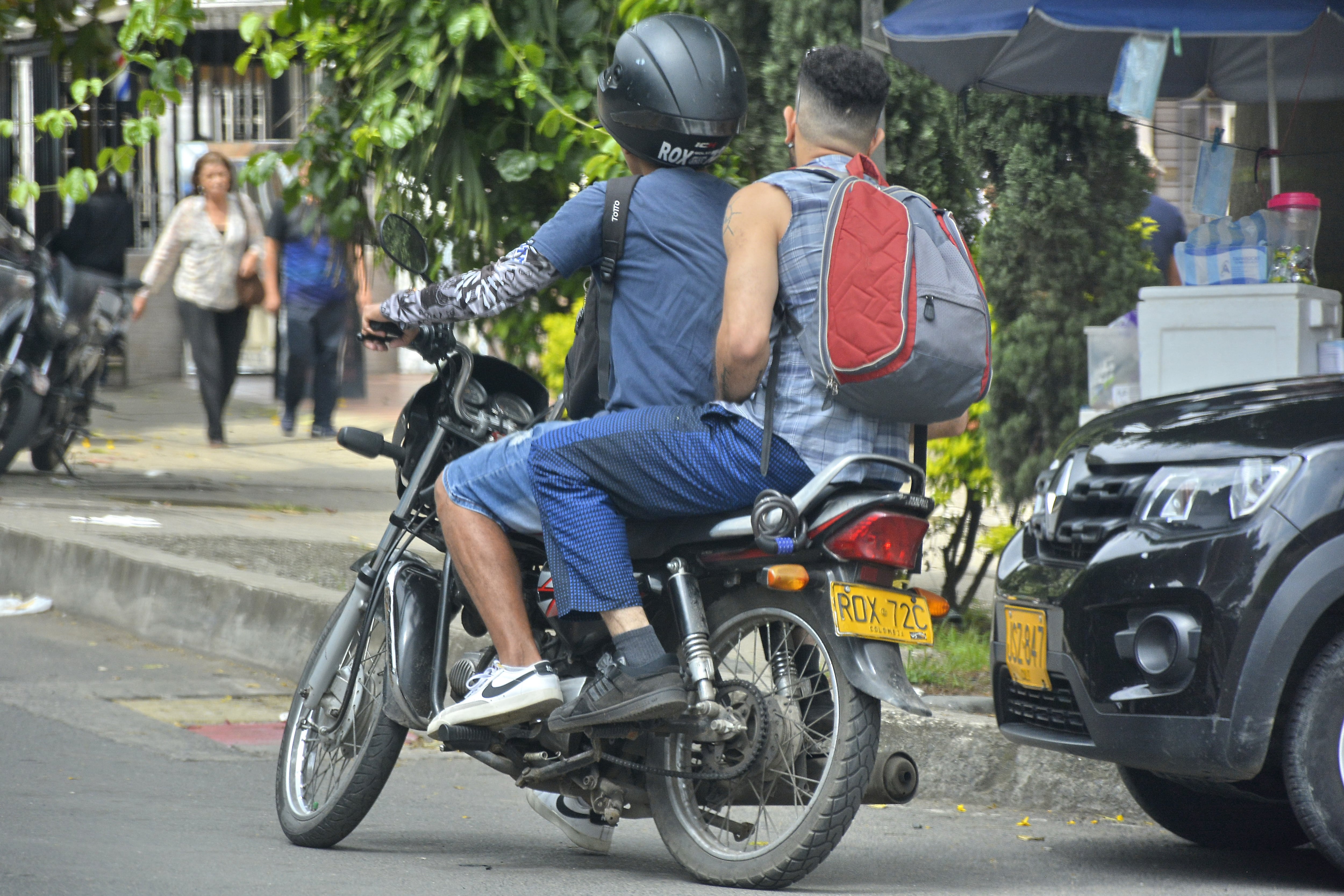 Mediante el Decreto 4112.010.20.0067, emitido el 9 de febrero de 2024, que restringe la movilidad de motocicletas con parrillero hombre en la capital del Valle, el alcalde Alejandro Eder de manera directa continua trabajando en fortalecer la seguridad en la ciudadanía
