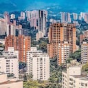 Una panorámica de El Poblado, uno de los barrios más costosos de Medellín
