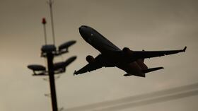 El Aeropuerto El Dorado es la principal terminal aérea del país.