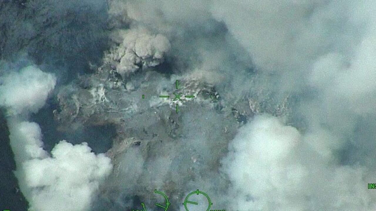 Cima del volcán Nevado del Ruiz.