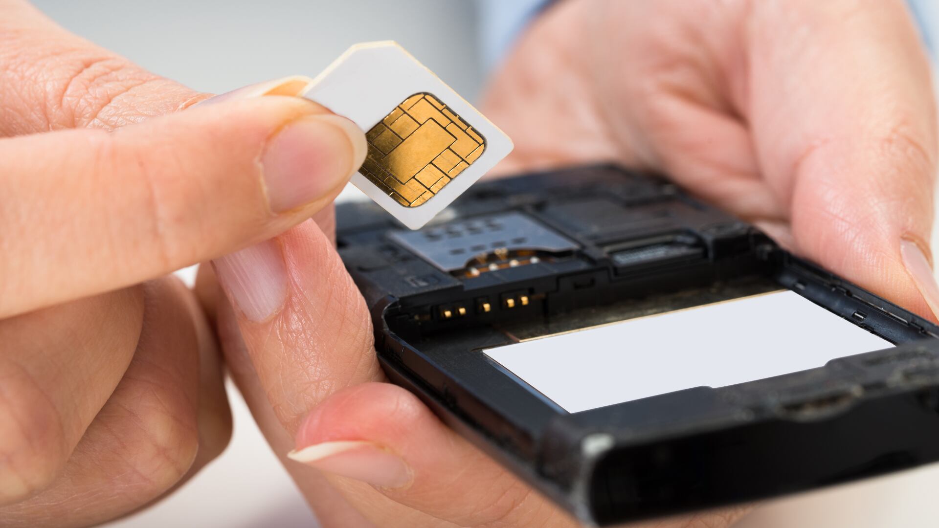 Las tarjetas SIM son uno de los elementos más importantes de los celulares.