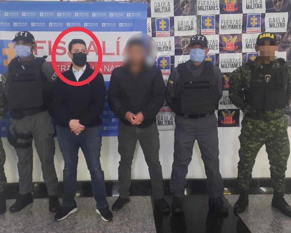 Escándalo en la Policía: siete uniformados fueron capturados, entre ellos un coronel anticrimen (círculo rojo).