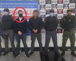 Escándalo en la Policía: siete uniformados fueron capturados, entre ellos un coronel anticrimen (círculo rojo).