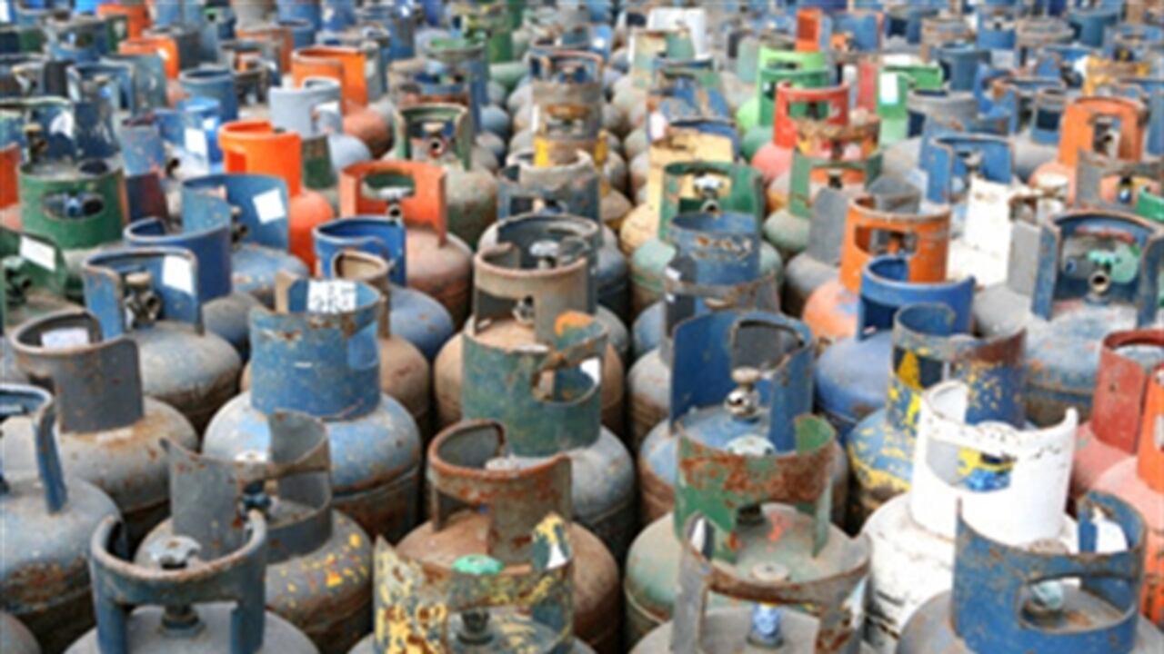 Un negocio atomizado, sin jugadores internacionales, con gran peso de la informalidad y una competencia sin identidad en la propiedad de los cilindros, lo hacían muy poco atractivo para su expansión y desarrollo.