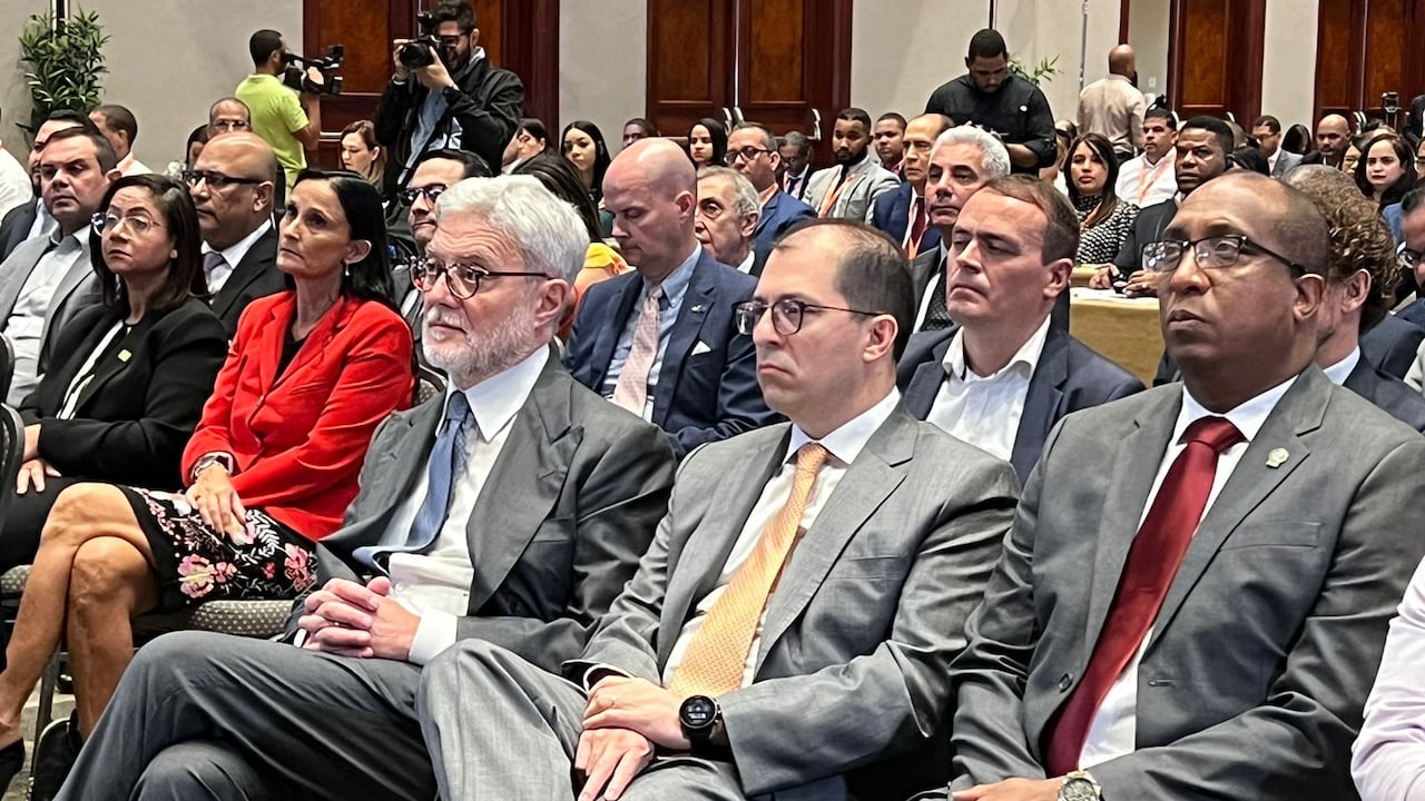 El fiscal Francisco Barbosa fue invitado como ponente en una conferencia magistral sobre las finanzas criminales y el papel de las instituciones contra el lavado de activos.