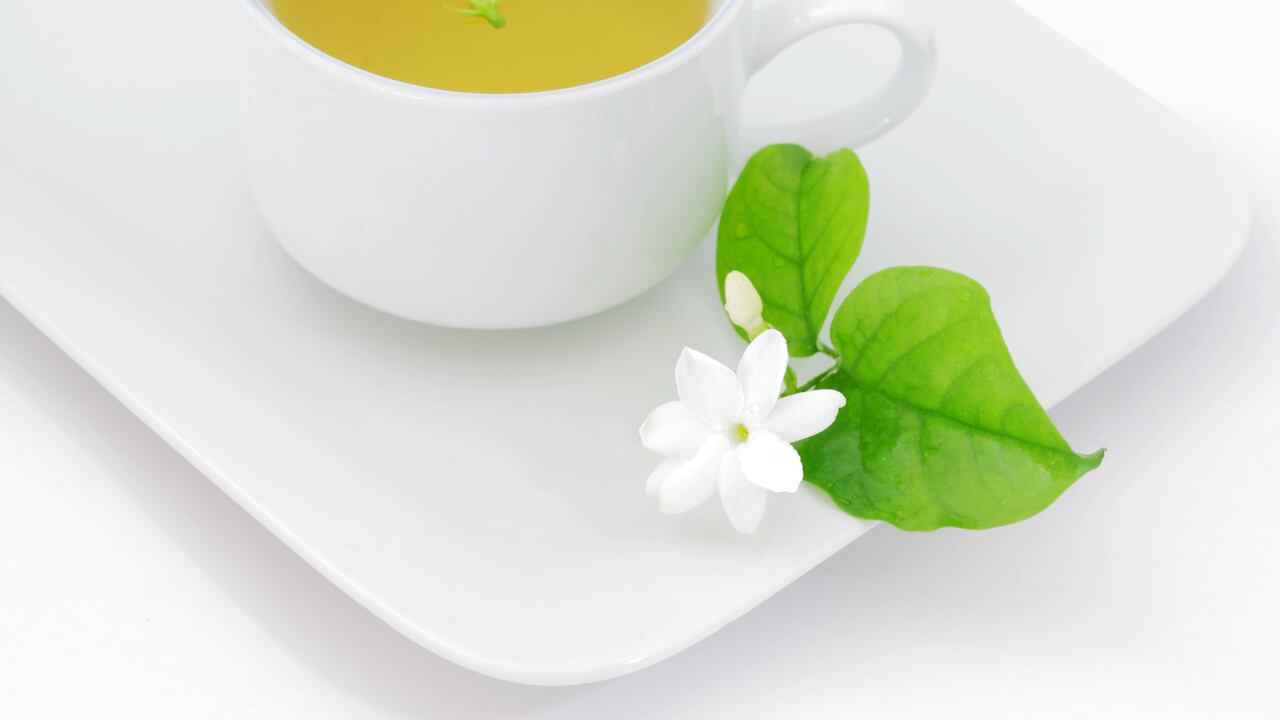 Los tés son una gran herramienta para aliviar la picazón provocada por el brote del herpes simple.