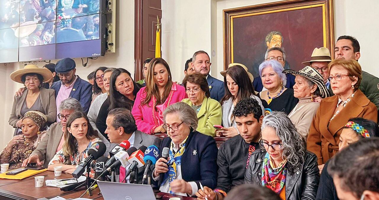 El Pacto Histórico hará una consulta popular abierta para que la ciudadanía defina la composición de la lista al Senado. Además, se podrá votar por el aspirante presidencial de su preferencia.