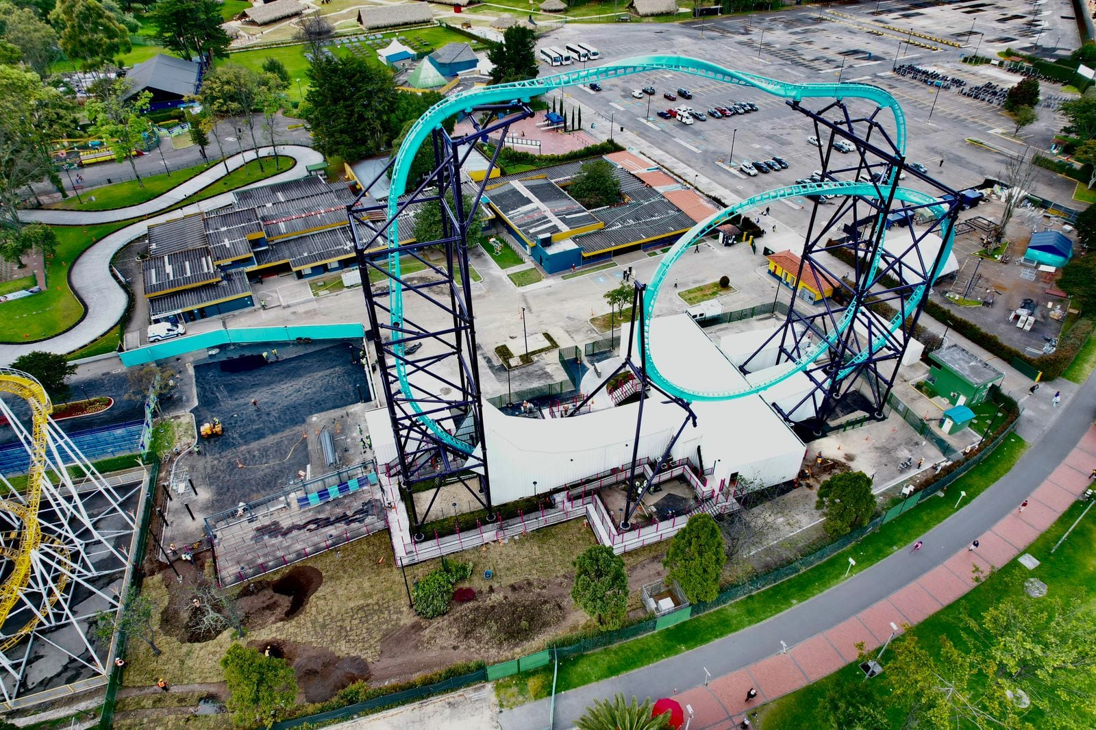 Montaña rusa de Salitre Mágico