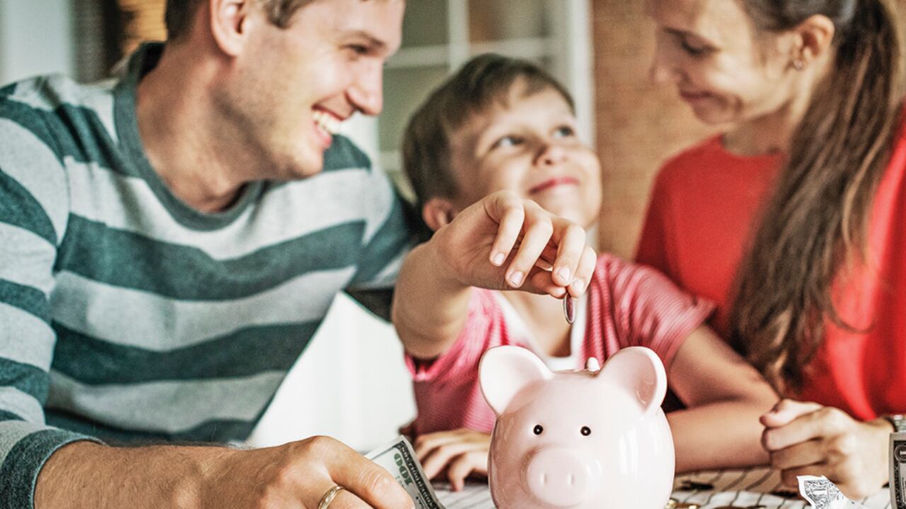 Subsidio familiar para ayuda a los hogares colombianos.