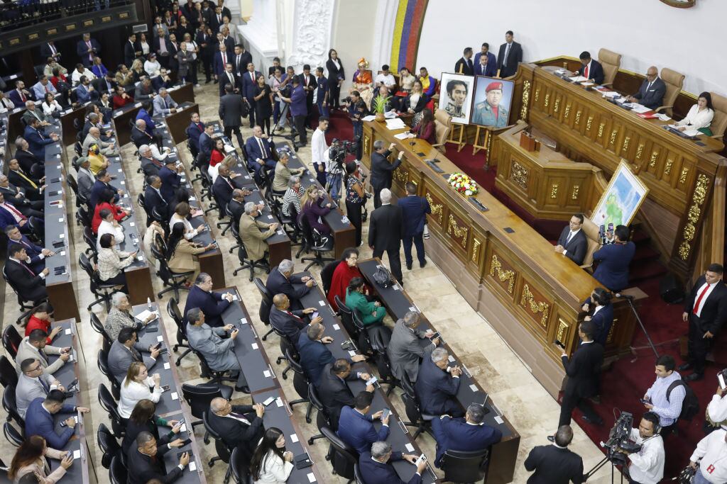 CARACAS, VENEZUELA - JANUARY 05: Members of the National Assembly vote in Congress during an opening ceremony of the legislative year in Caracas, Venezuela, on January 05, 2024. (Photo by Pedro Rances Mattey/Anadolu via Getty Images)