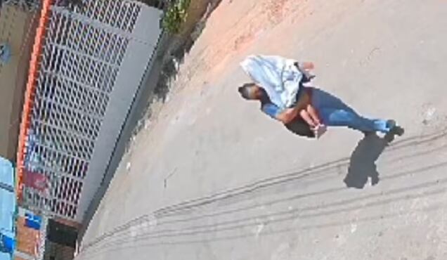 La pequeña fue encontrada en el barrio La Joya, en Bucaramanga.