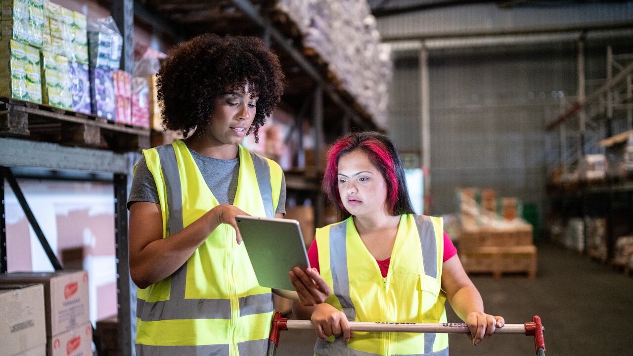 Con las nuevas tecnologías, ahora abundan las ofertas de trabajo en la web.