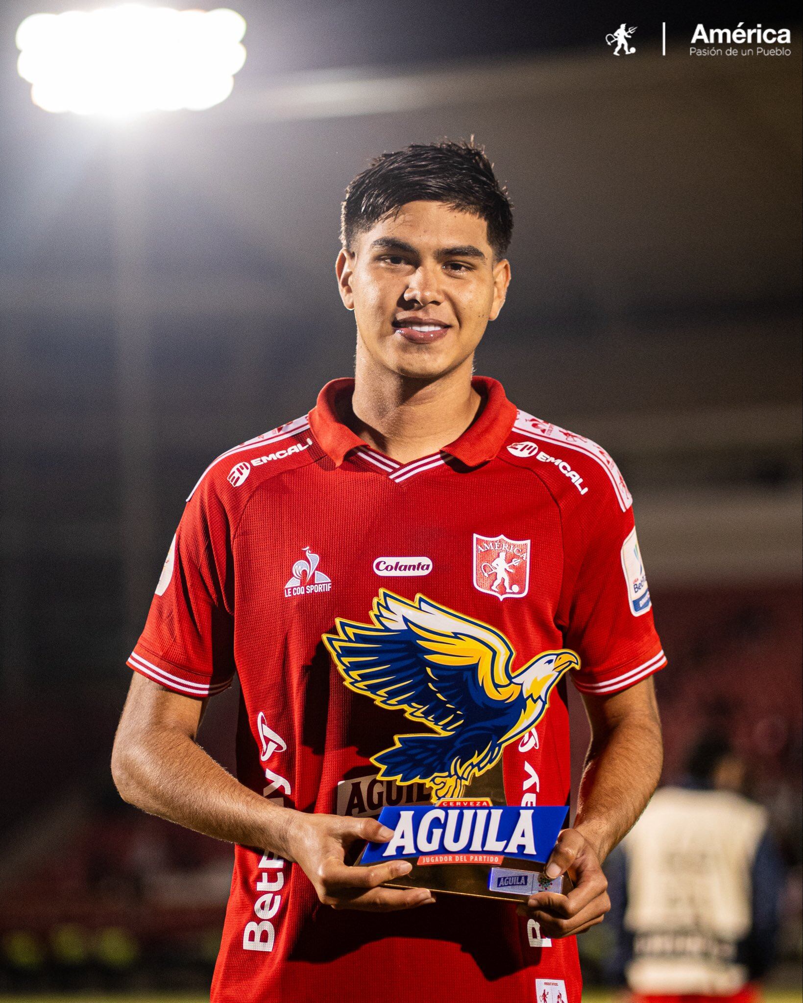 José Cavadía, figura del partido de América contra Boyacá Chicó.