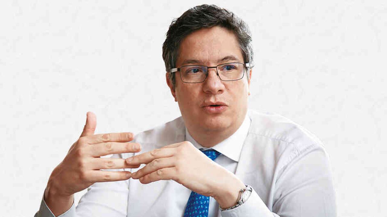 Santiago Rojas, director de la Dian