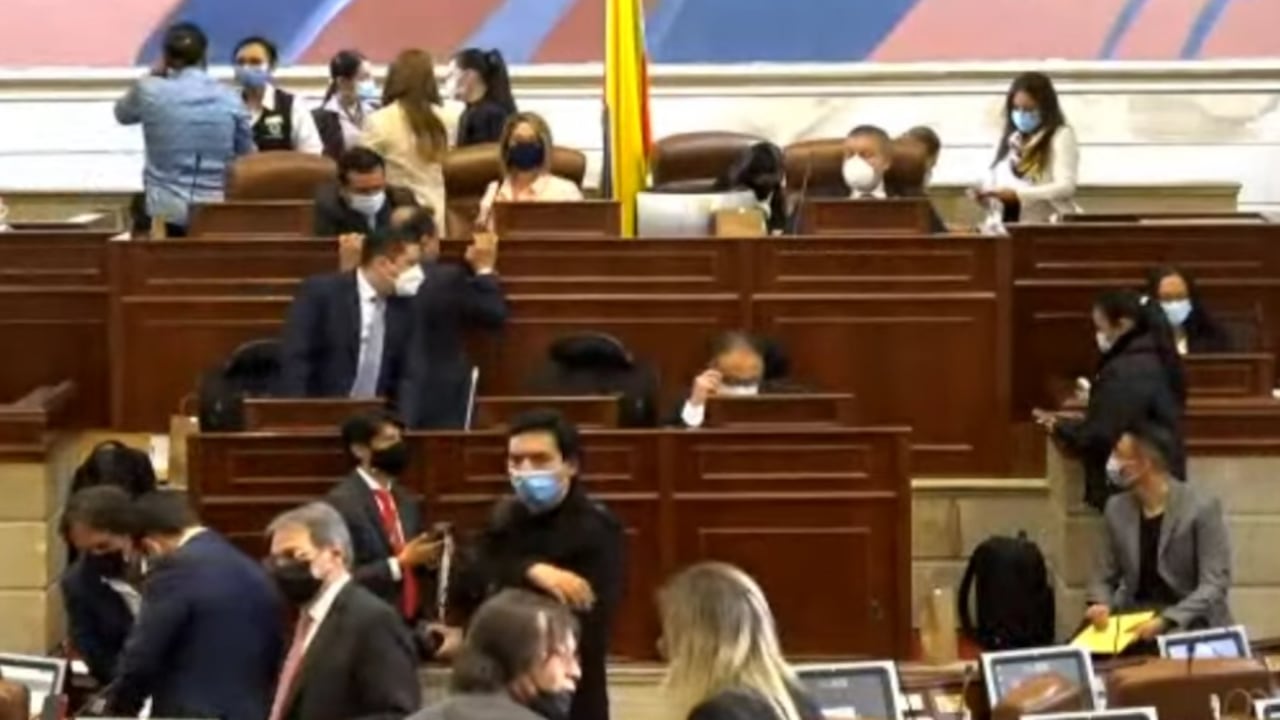 Plenarias del Congreso de la República durante la votación del proyecto de Inversión Social o Reforma tributaria 2021