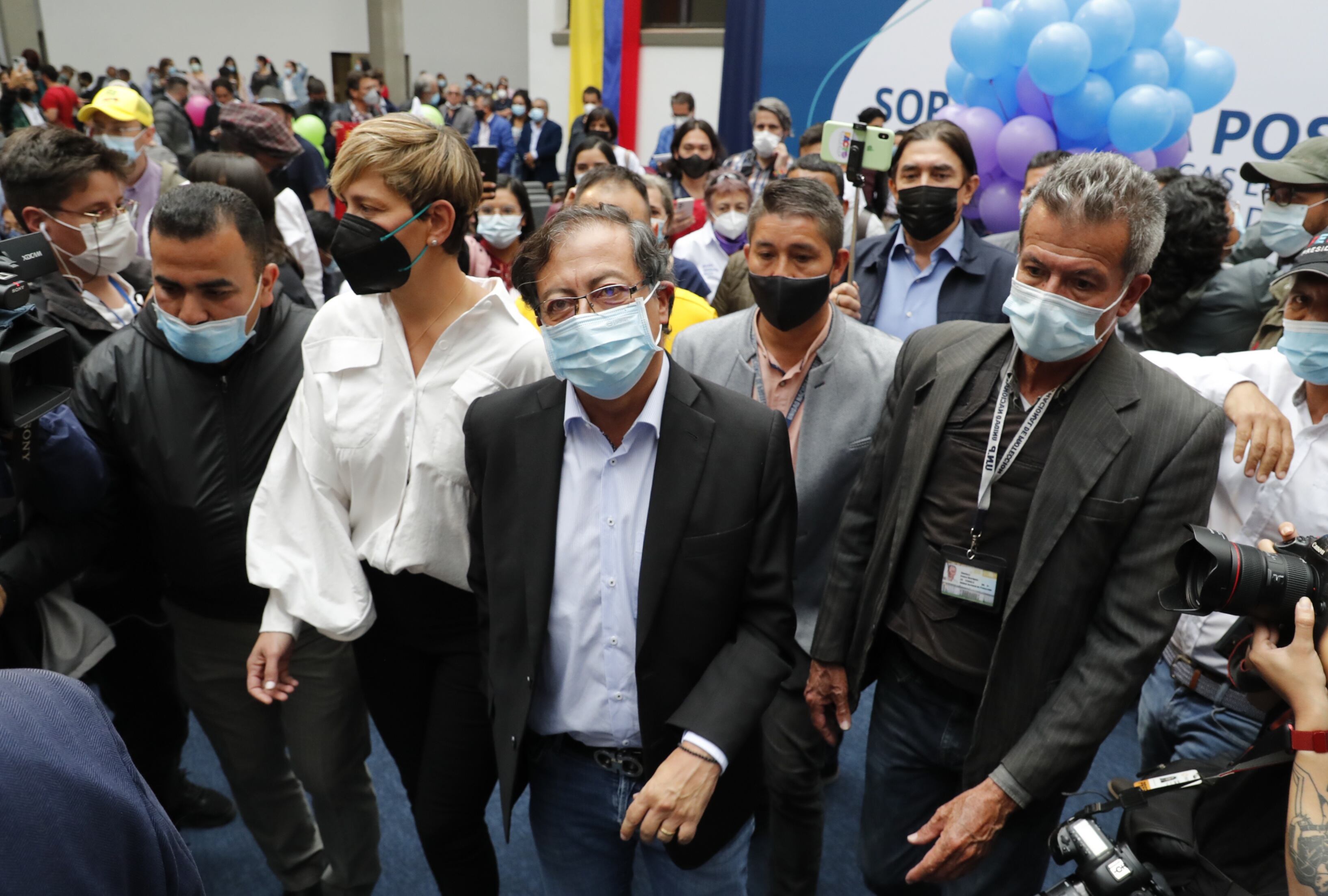 Gustavo Petro inscripción en la registraduria