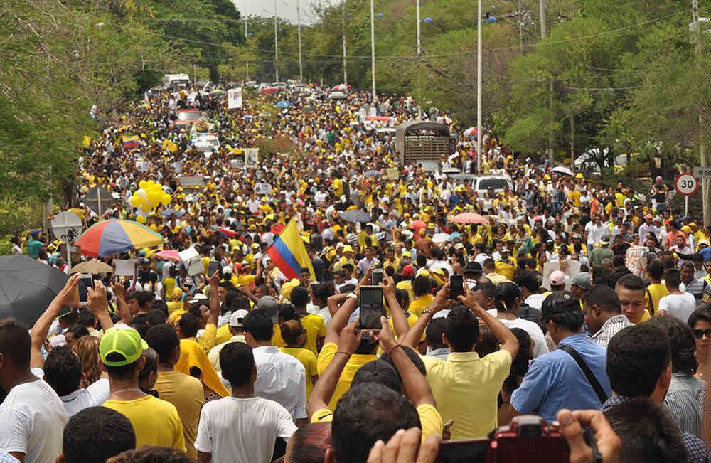 Los "martinistas" coreaban el nombre de su ídolo y al unísono entonaron algunas de sus canciones. Foto: Joaquín Ramírez - El Pilón