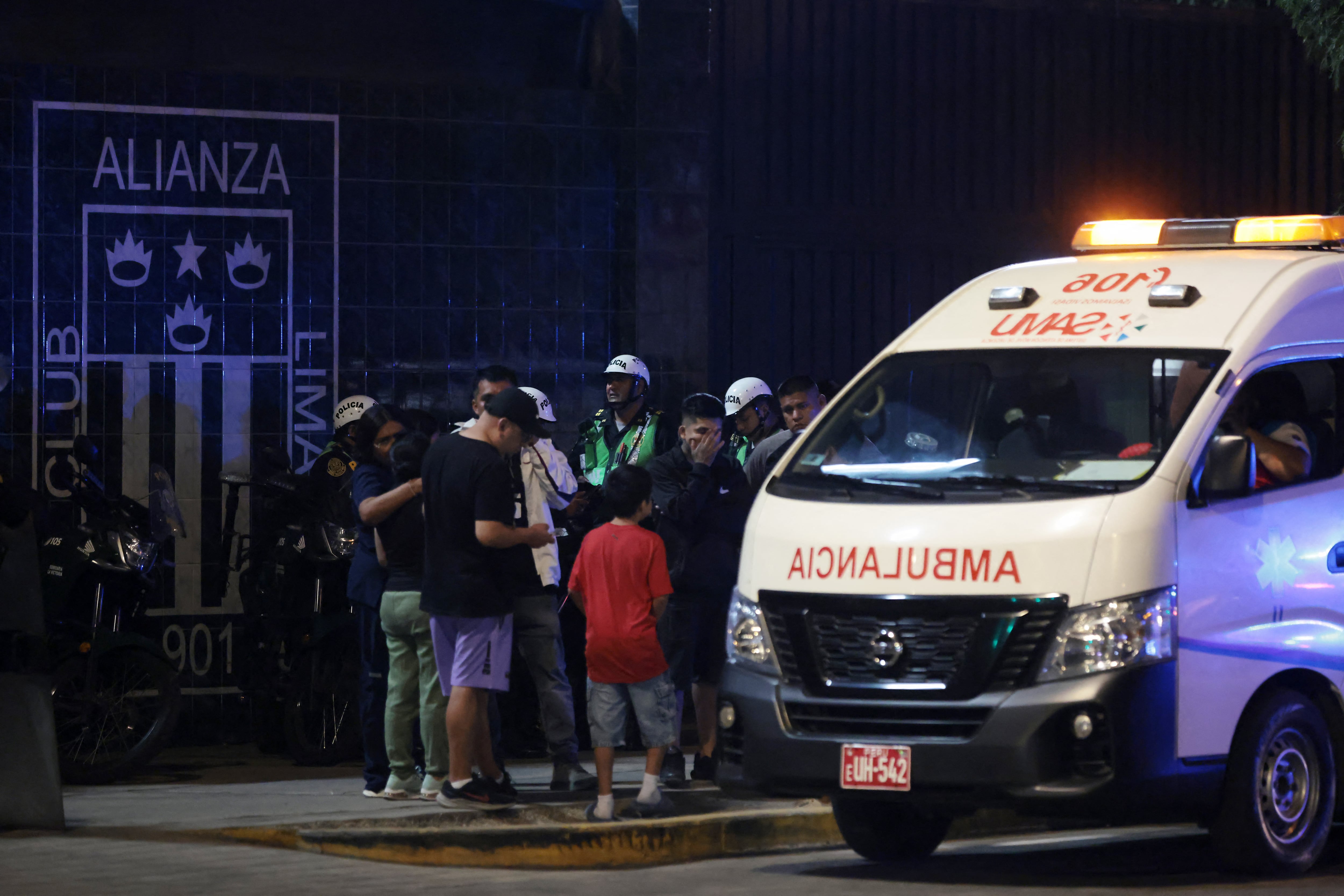 Banderazo muerto y heridos Alianza Lima