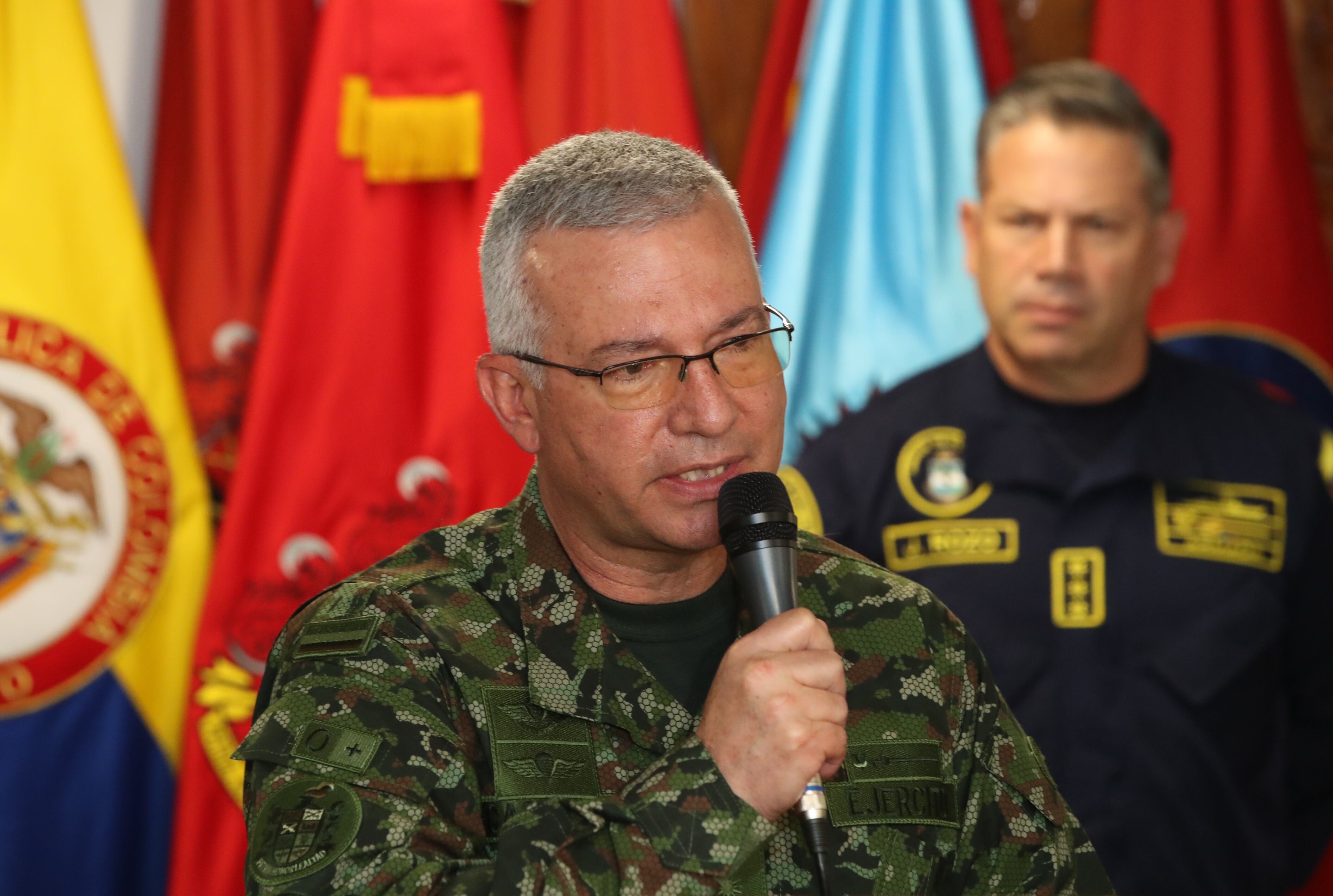 Rueda de prensa Comandante General de las Fuerzas Militares y la cúpula militar