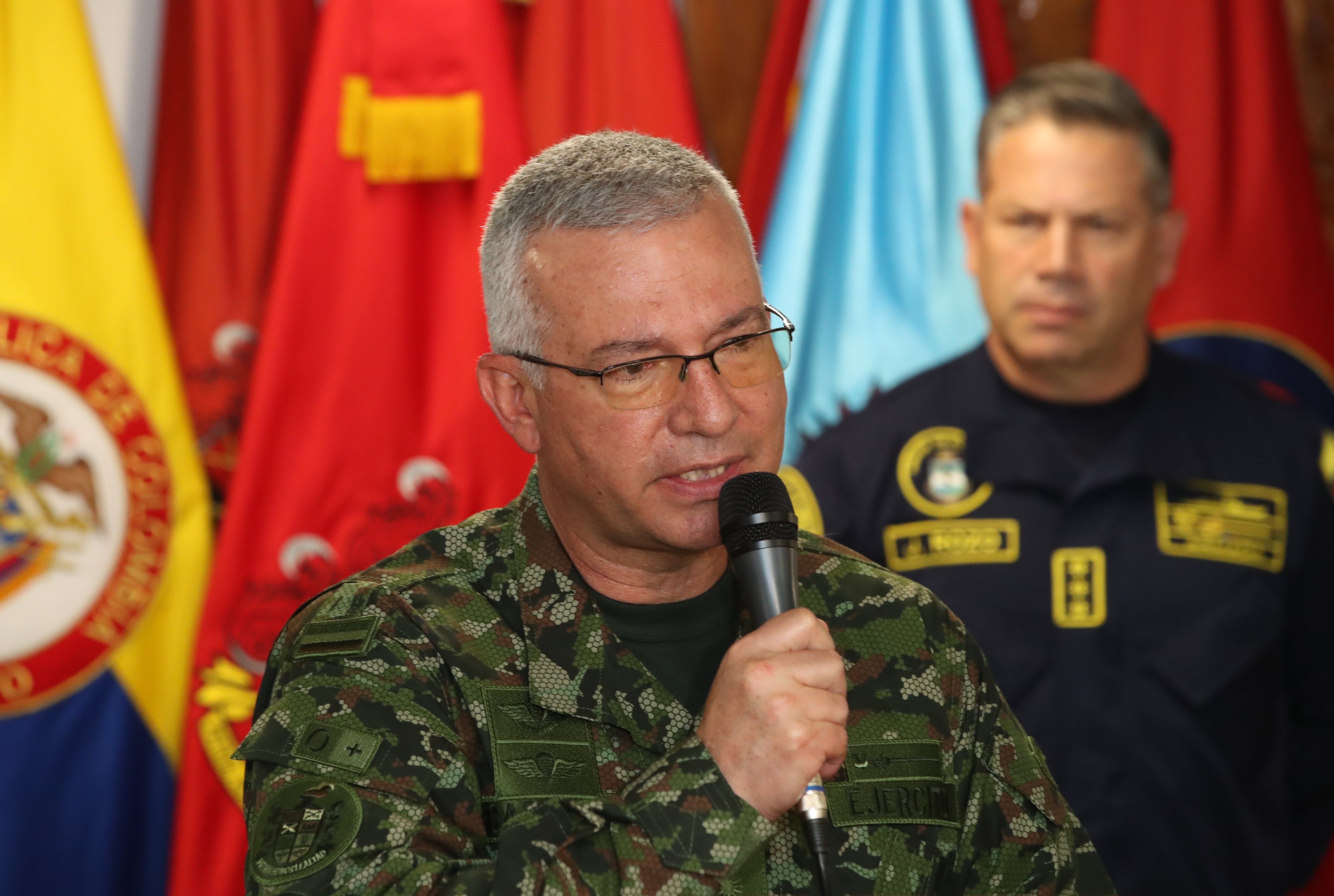 Rueda de prensa Comandante General de las Fuerzas Militares y la cúpula militar