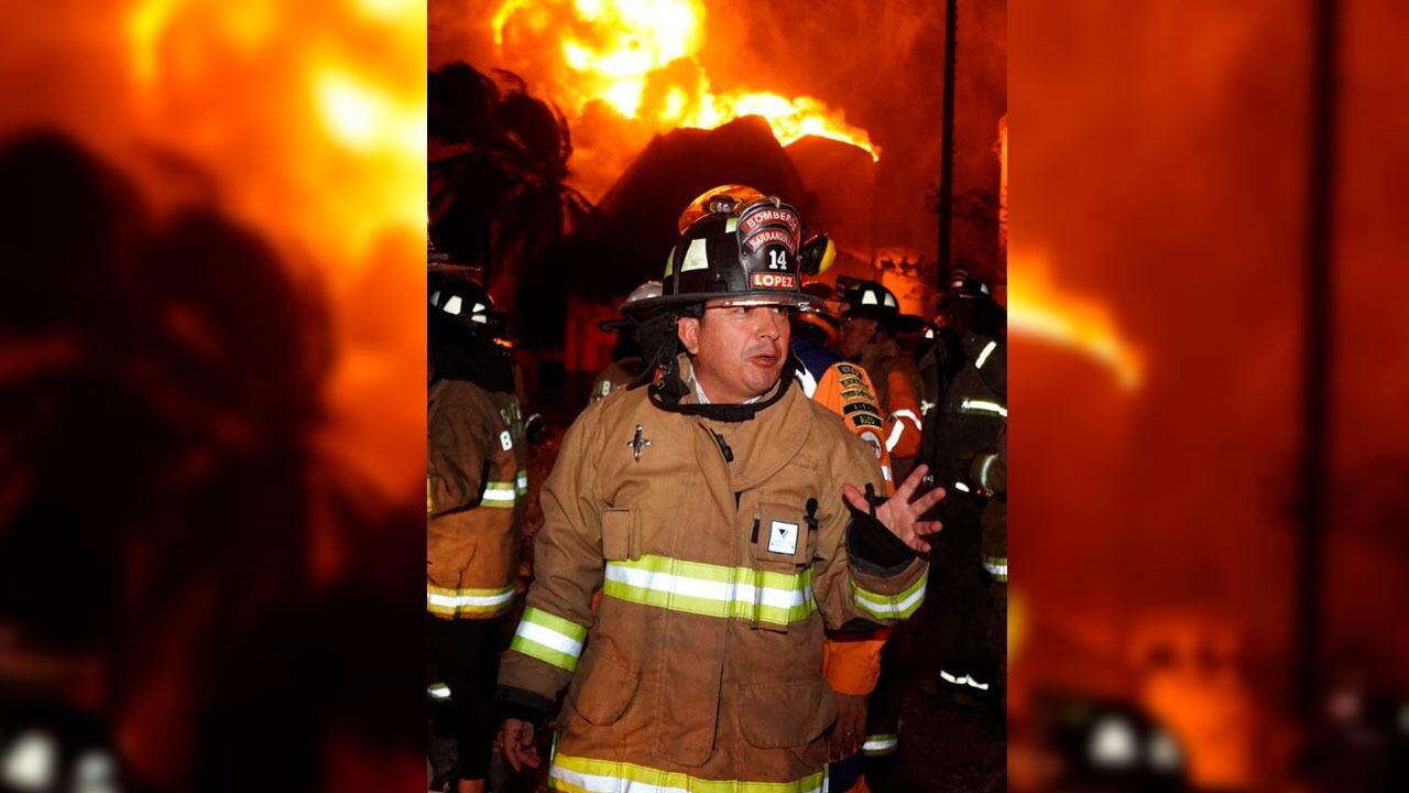 Director nacional de Bomberos.
