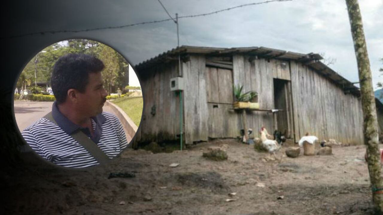 Esta es la casa de madera en la que murieron los cuatro niños y él es Javier Antonio Urrueña.