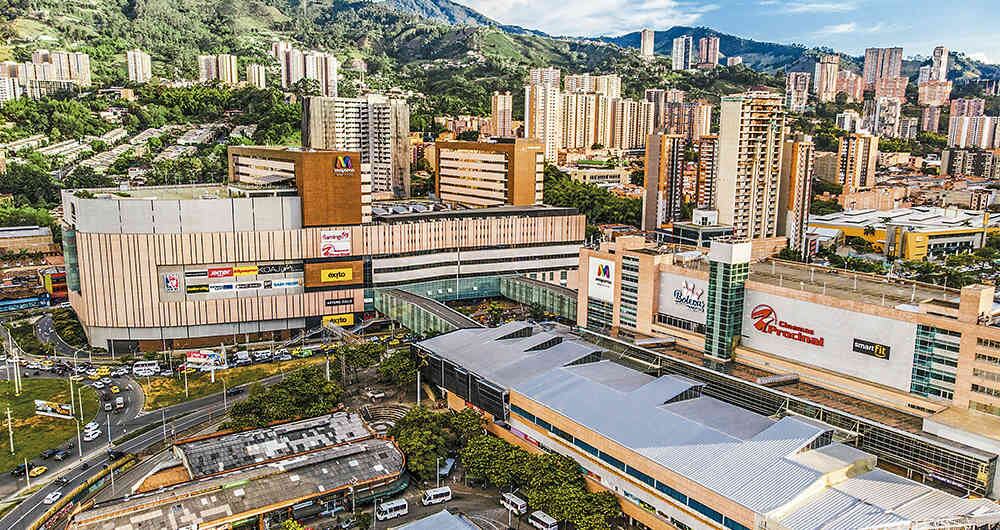 Centro comercial Mayorca en Sabaneta. 