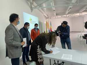 El pacto integra aspectos ambientales, sociales, económicos e institucionales, en beneficio de la cuenca hidrográfica del río Bogotá.