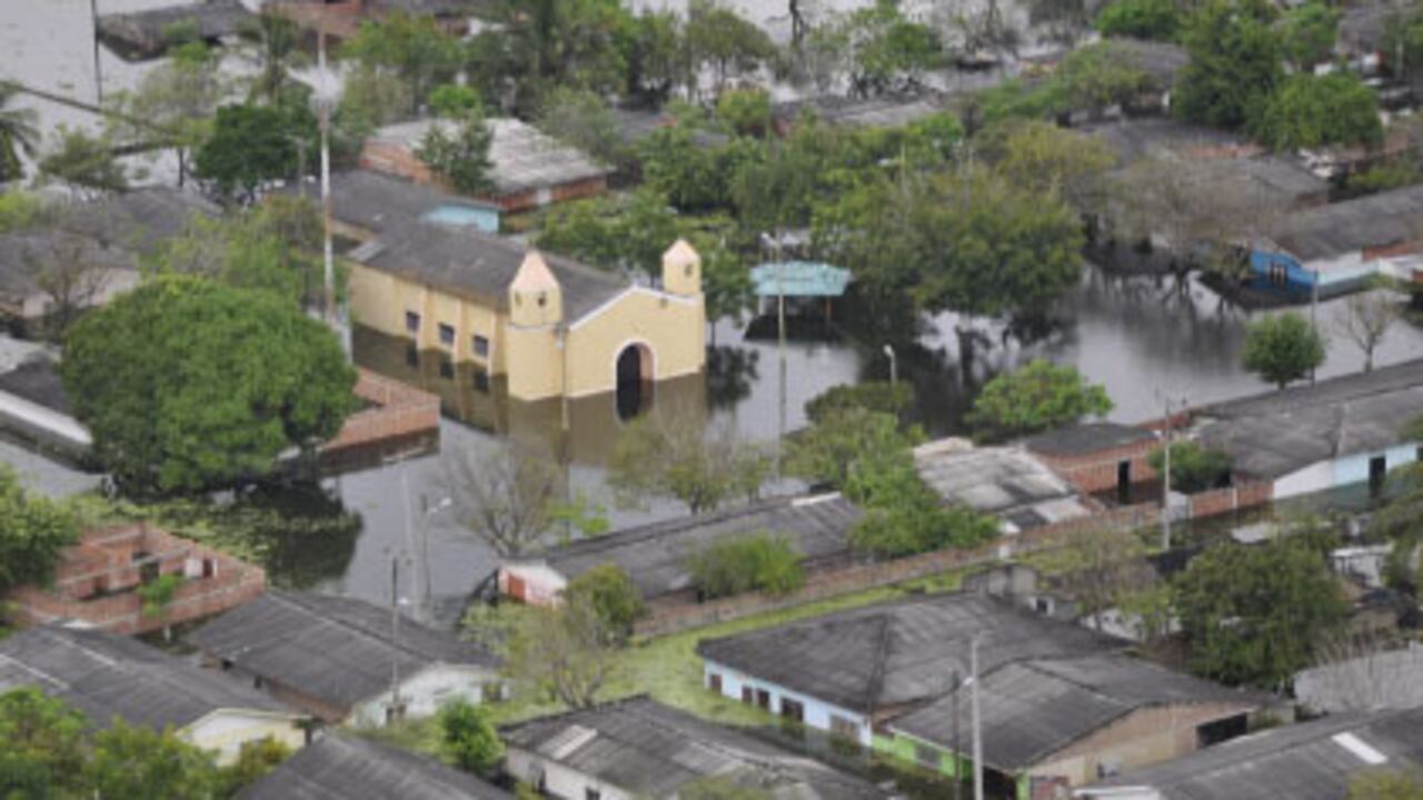 Bohórquez. Este corregimiento del municipio de Santa Lucía, en Atlántico, ya lleva dos semanas inundado.