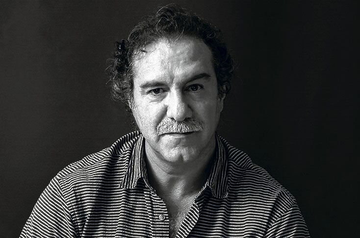 El cine colombiano se ha destacado en varias ocasiones en el Festival de San Sebastián: en 2004, el director paisa Víctor Gaviria estuvo en la competencia oficial del festival con su tercera película 'Sumas y restas'. 