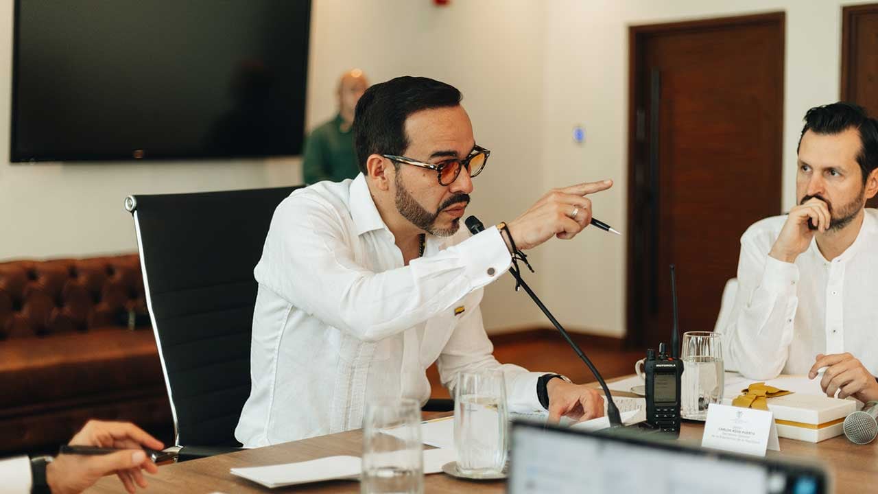 El presidente Abelardo De La Espriella destapó lo que sería la prueba reina del voto fusil en las pasadas elecciones.