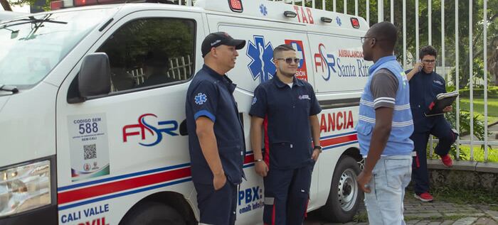 Le ponen la lupa a las ambulancias en Cali para combatir la ‘guerra del centavo’.