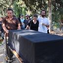 Israelíes y palestinos han muerto desde el 7 de octubre de 2023, después de que militantes palestinos de Hamás entraran en Israel en un ataque sorpresa que llevó a Israel a declarar la guerra a Hamás en la Franja de Gaza el 8 de octubre.