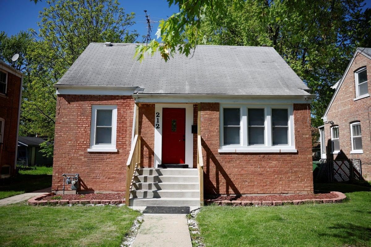 Casa de infancia del papa León XIV. Está ubicada en los suburbios de Chicago.