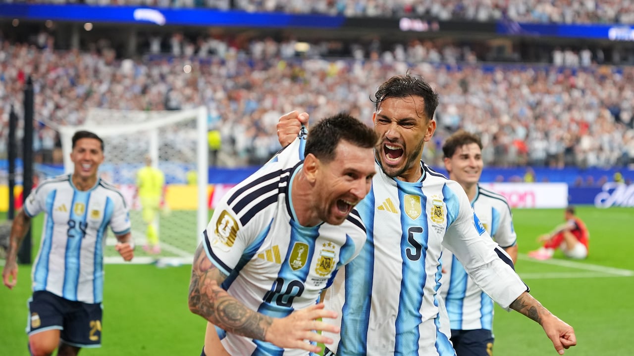 Lionel Messi celebrando su quinto gol en el Mundial 2026.