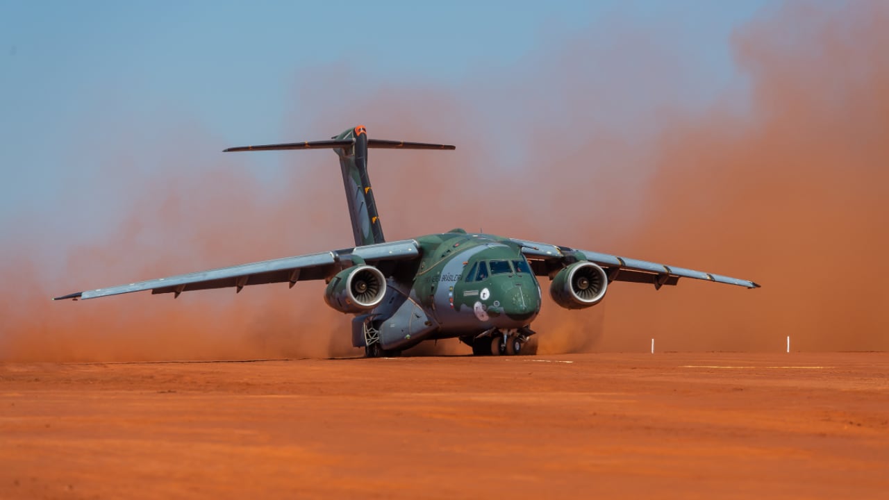 La inversión contempla no solo la adquisición de las aeronaves, sino también el entrenamiento del personal.