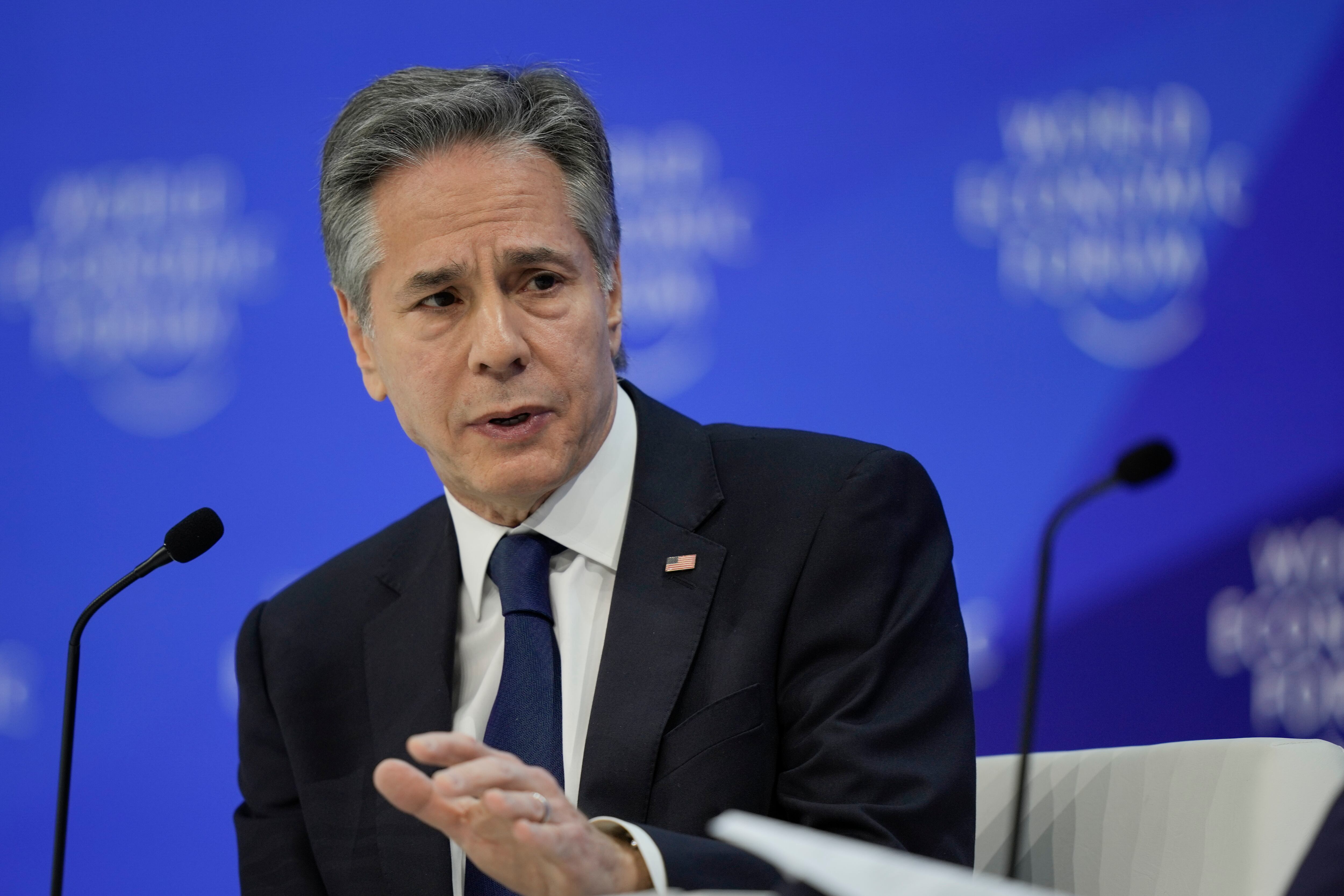 El día anterior, el príncipe Faisal bin Farhan, ministro de Exteriores de Arabia Saudí, dijo en una mesa redonda en Davos que su país estaba de acuerdo en que “la paz regional incluye paz para Israel”, y respondió “desde luego” cuando se le preguntó si Arabia Saudí reconocería a Israel dentro de un acuerdo político más amplio.