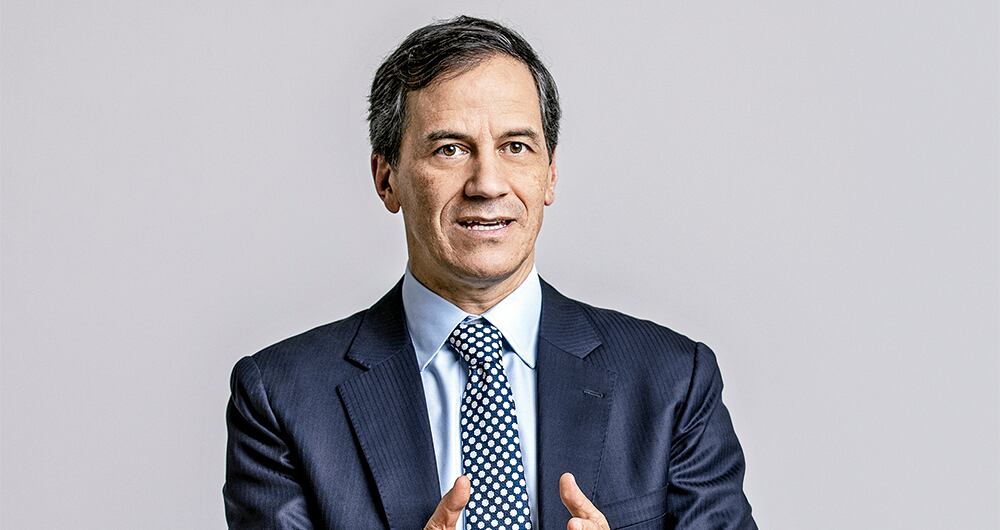  Rafael Nieto, Alirio Barrera, Paloma Valencia, Óscar Iván Zuluaga y María Fernanda Cabal (de izquierda a derecha) son los precandidatos del Centro Democrático. Antes de que finalice este mes, se conocerá el nombre del ganador de esta competencia interna mediante un esquema que incluye dos encuestas: una abierta y otra a la militancia.