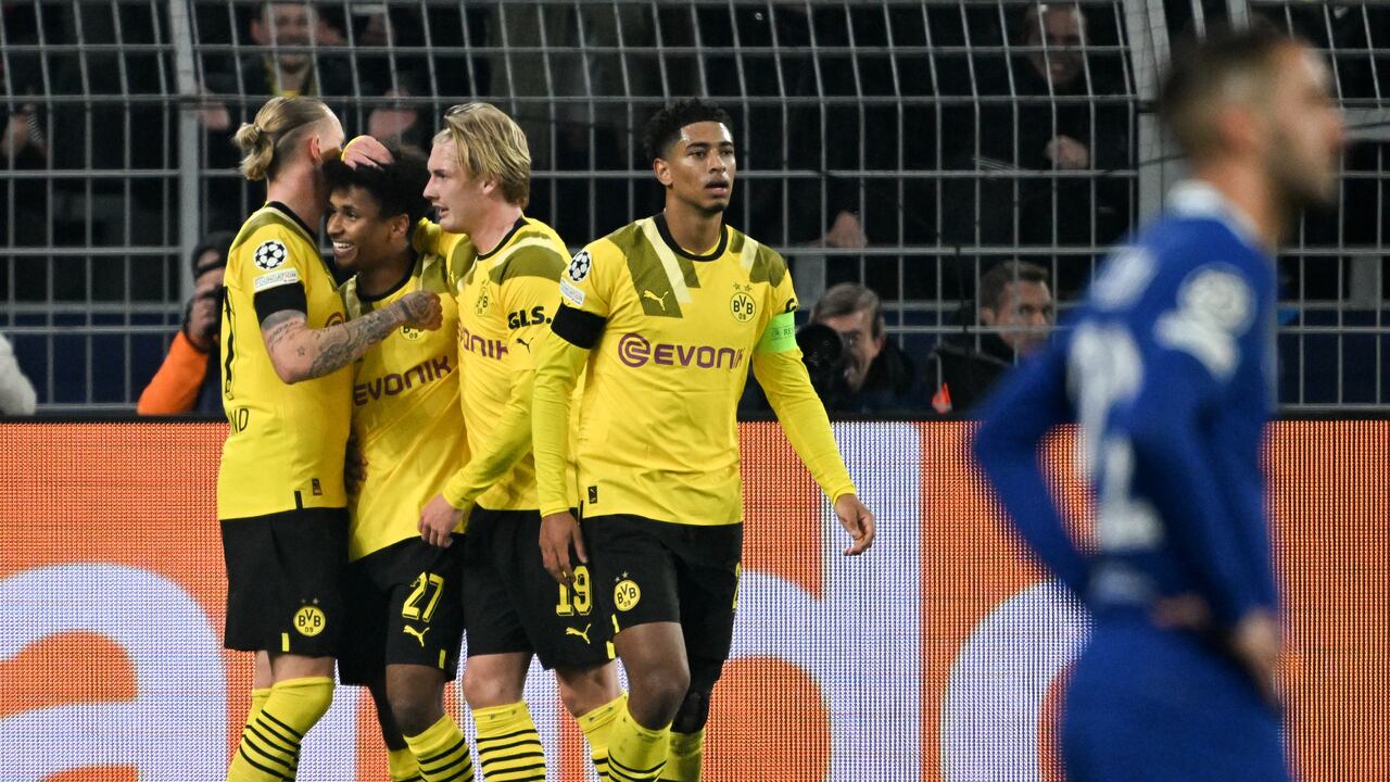 Adeyemi fue el autor del tanto del Dortmund ante el Chelsea.