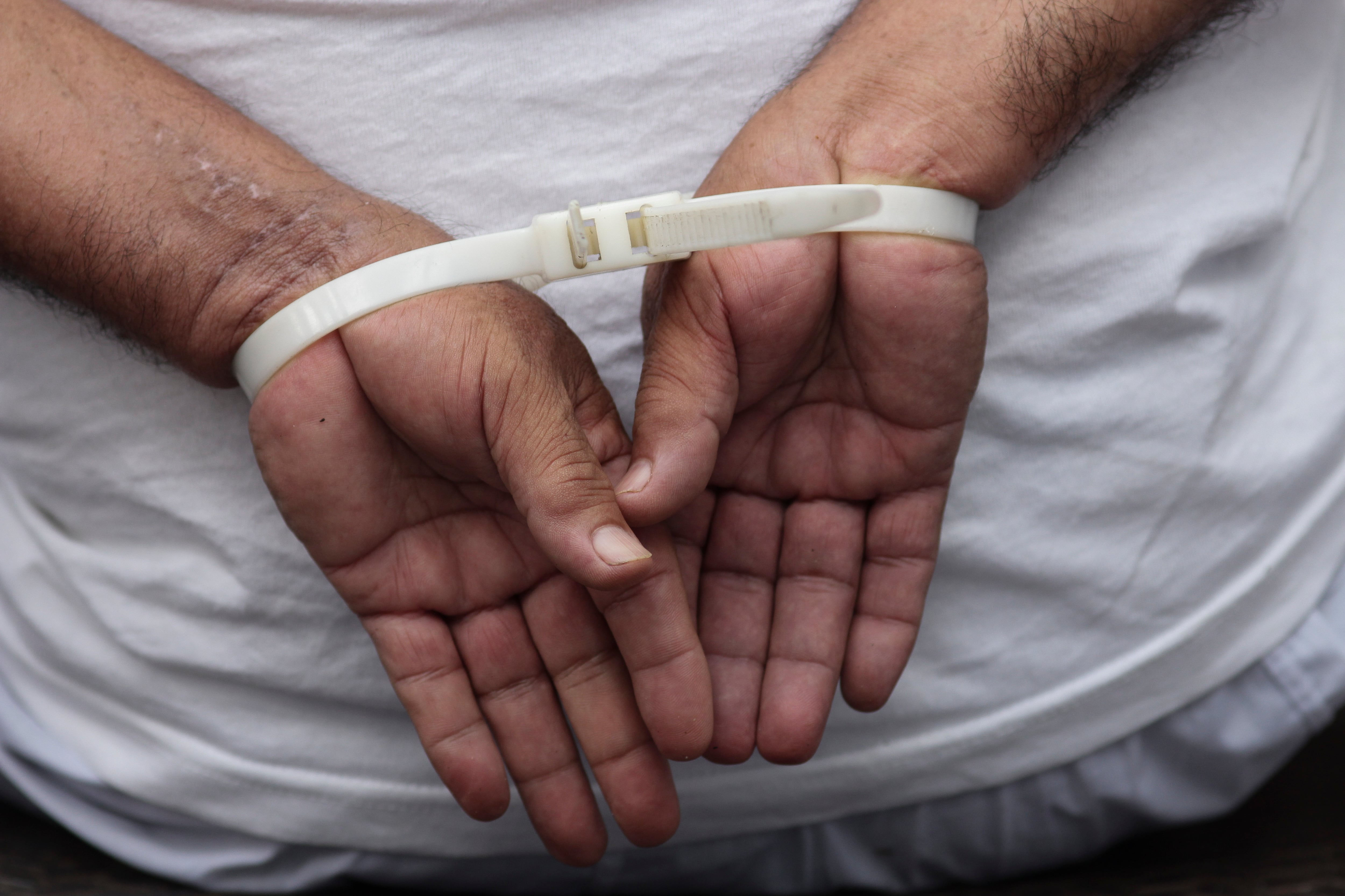 Desde que se inició el régimen de excepción al 12 de agosto, el 8 5% de los detenidos eran hombres y 15 % mujeres.