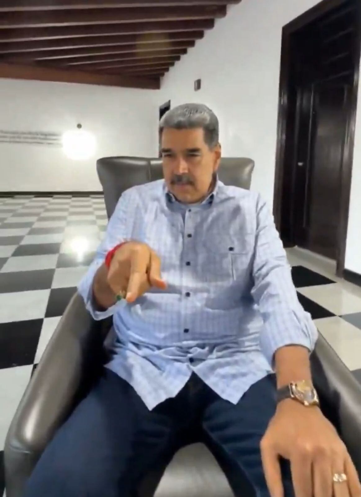 Nicolás Maduro durante el encuentro con Saab
