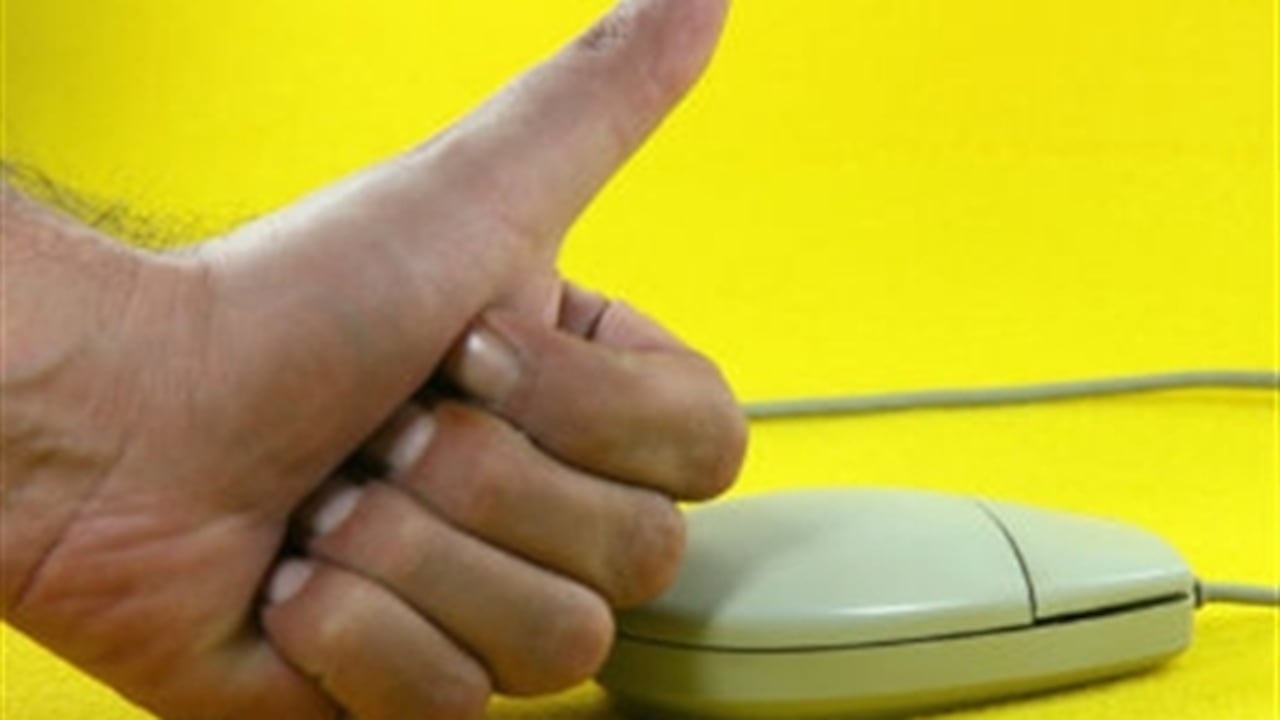 En los últimos seis meses las páginas más visitadas de Facebook en Colombia han sido "Facebook for Every Phone" con 3.680.246 visitas, y "Pirry" con 2.112.611 "fans" en el país.