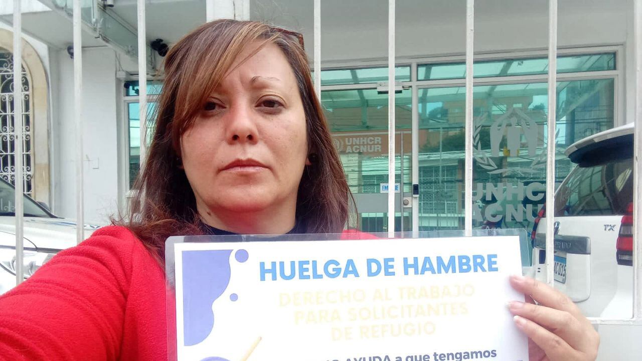 Carola Briceño, periodista venezolana que adelanta huelga de hambre en Colombia para que la dejen trabajar en nuestro país.