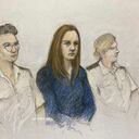 Este dibujo de un artista de la corte de Elizabeth Cook del 10 de agosto de 2023 muestra a la enfermera Lucy Letby en el Manchester Crown Court en Manchester, Inglaterra.