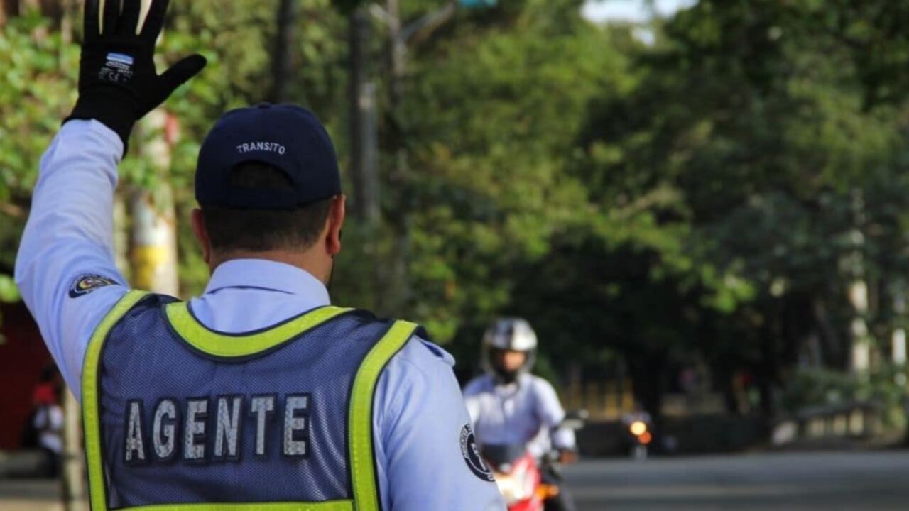 Un agente de tránsito fue amenazado en Cali, (Imagen de referencia).